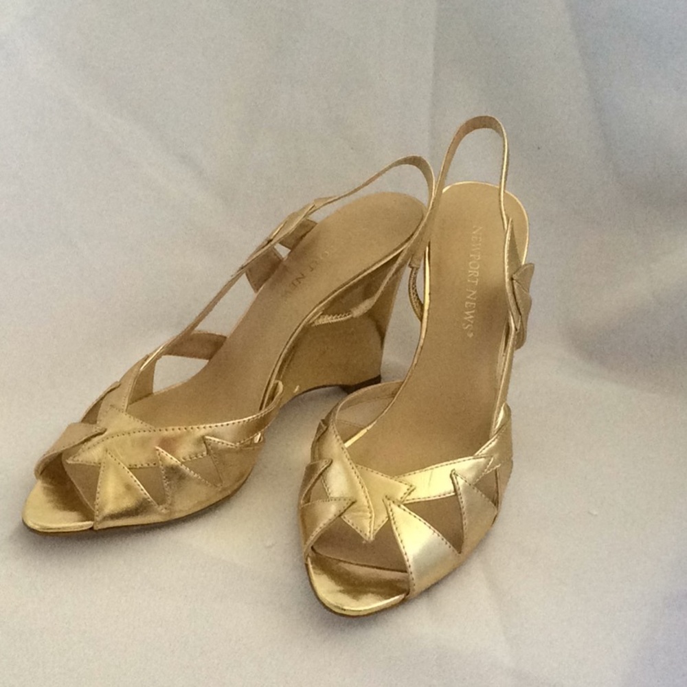 Gold wedges shoes